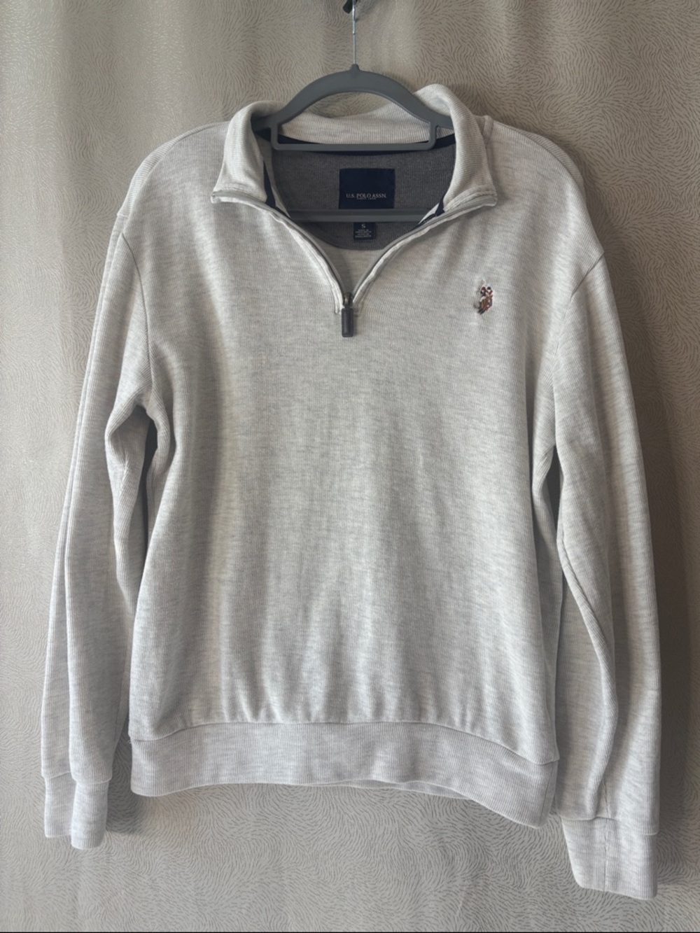 U.S. Polo Assn. Men’s Light Gray Half-Zip Sweater 0241